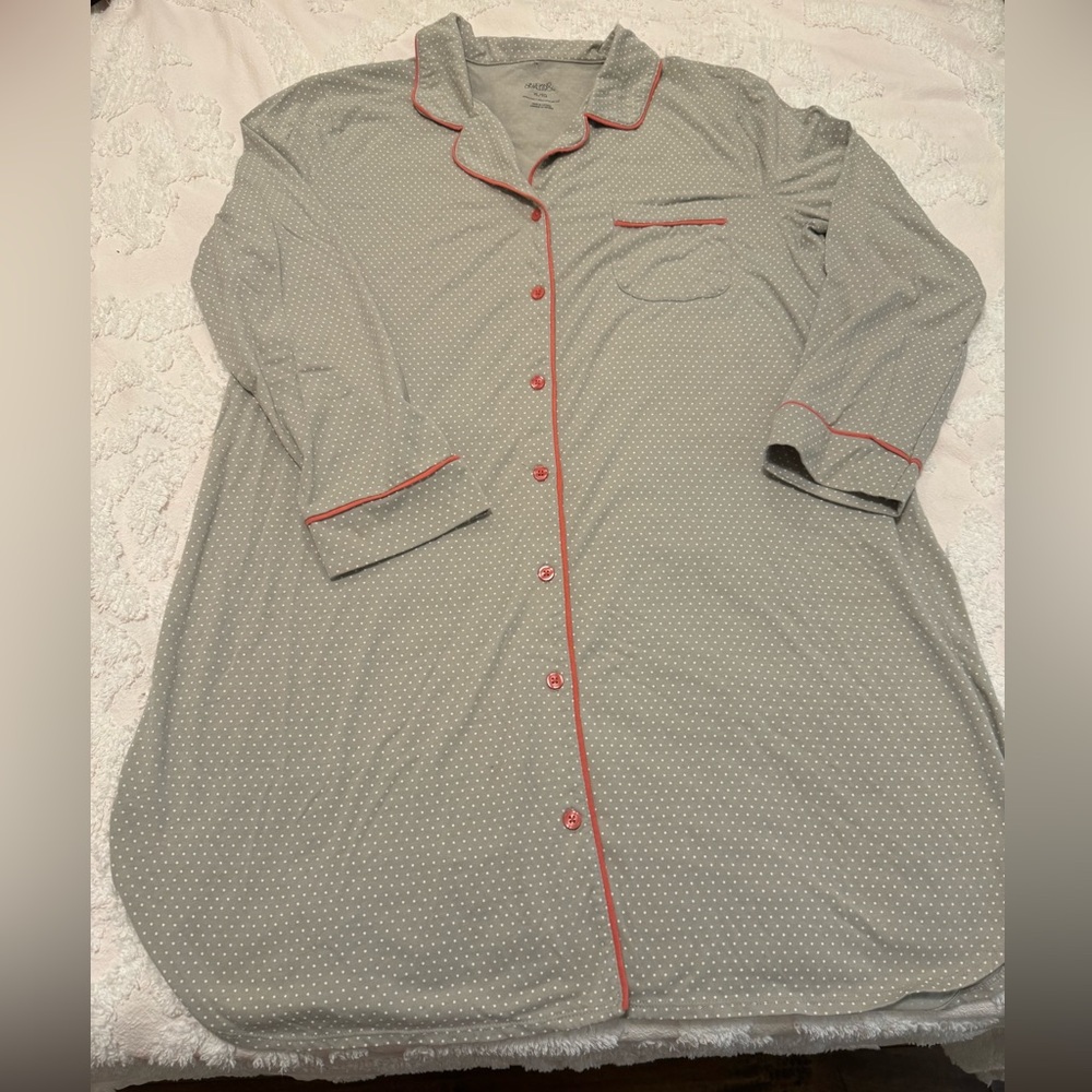 Gilligan and O malley sleep shirt